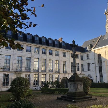 Apartmán Superbe T2 Avec Vue Sur Cour - Rouen Centre Exteriér fotografie