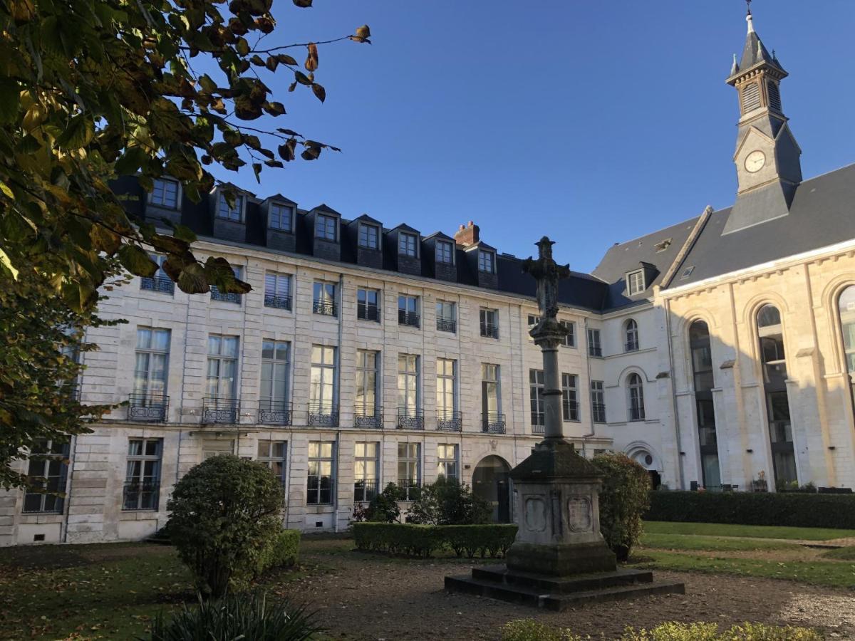 Apartmán Superbe T2 Avec Vue Sur Cour - Rouen Centre Exteriér fotografie
